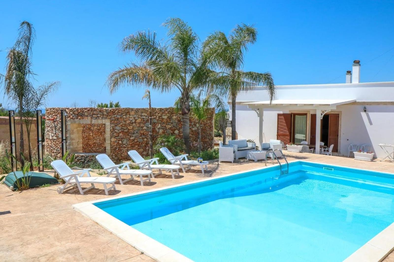 Villa Vista Mare Panoramica, Trullo E Piscina Esclusiva Alliste Eksteriør bilde